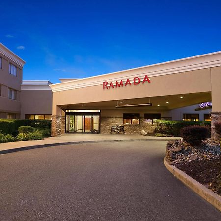 Ramada By Wyndham Toms River Exterior photo