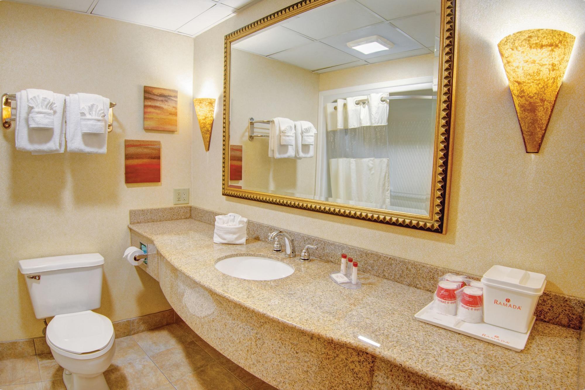 Ramada By Wyndham Toms River Exterior photo