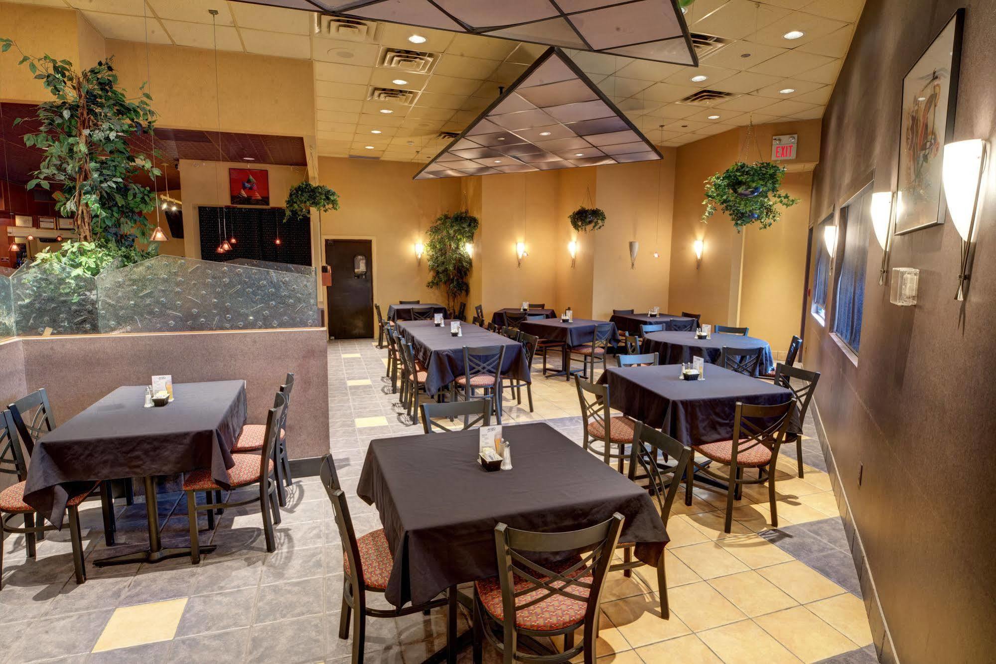 Ramada By Wyndham Toms River Exterior photo