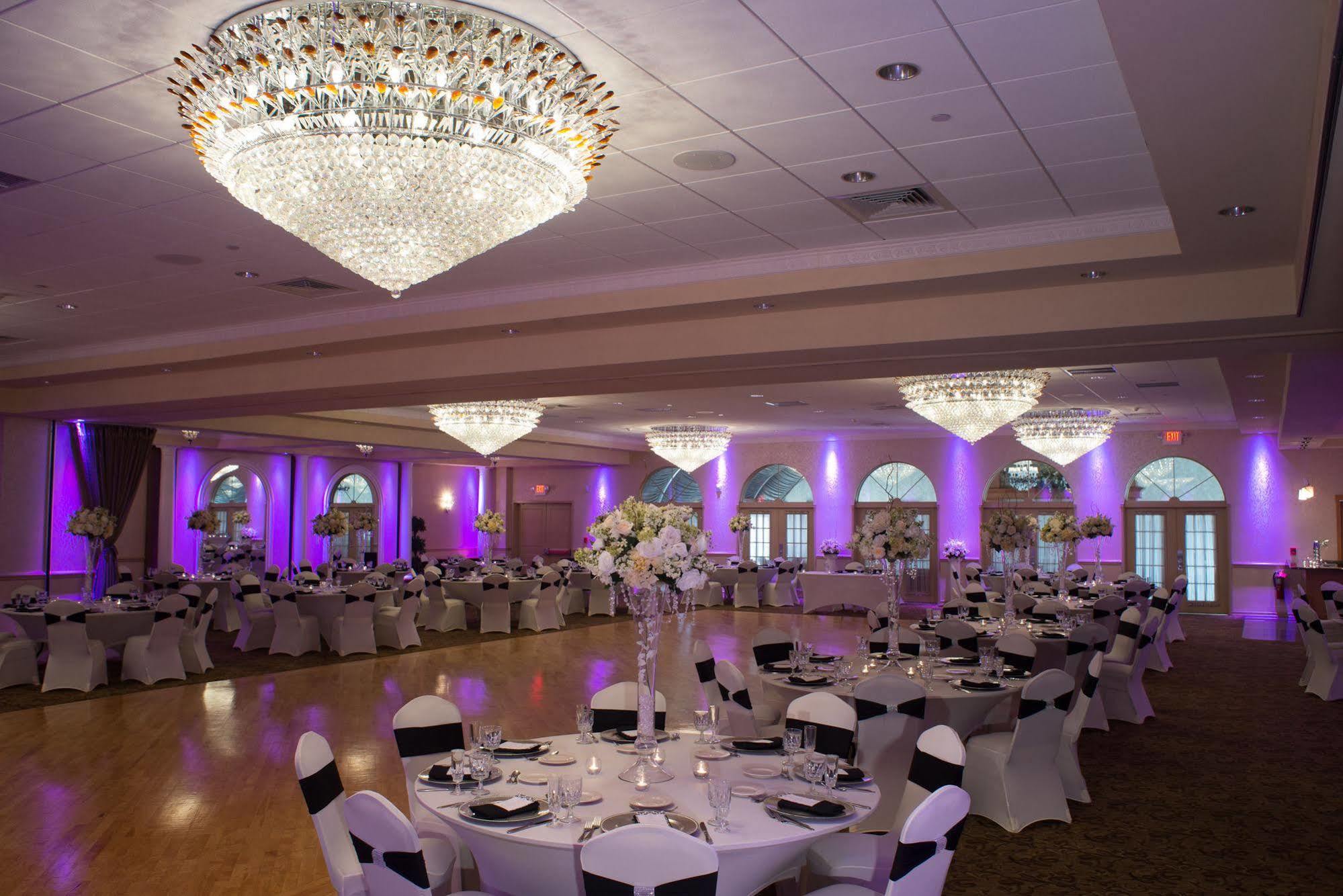 Ramada By Wyndham Toms River Exterior photo
